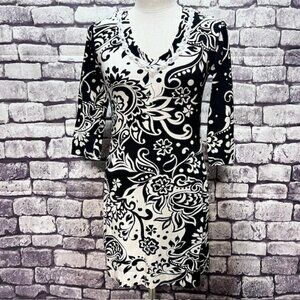 Soft Surroundings Black & White V-Neck Dress Size XS